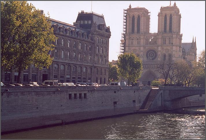5_06_2003_Notre_Dame