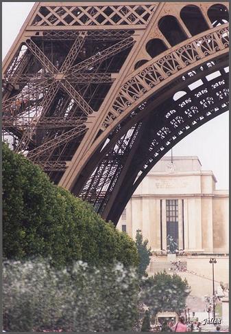 5_07_1995_Tour_Eiffel